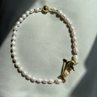 Yunus Balığı Kolye